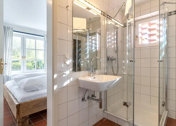 Vakantiehuis Reetdachhaus Strandleben Reetdachhaus Strandleben *